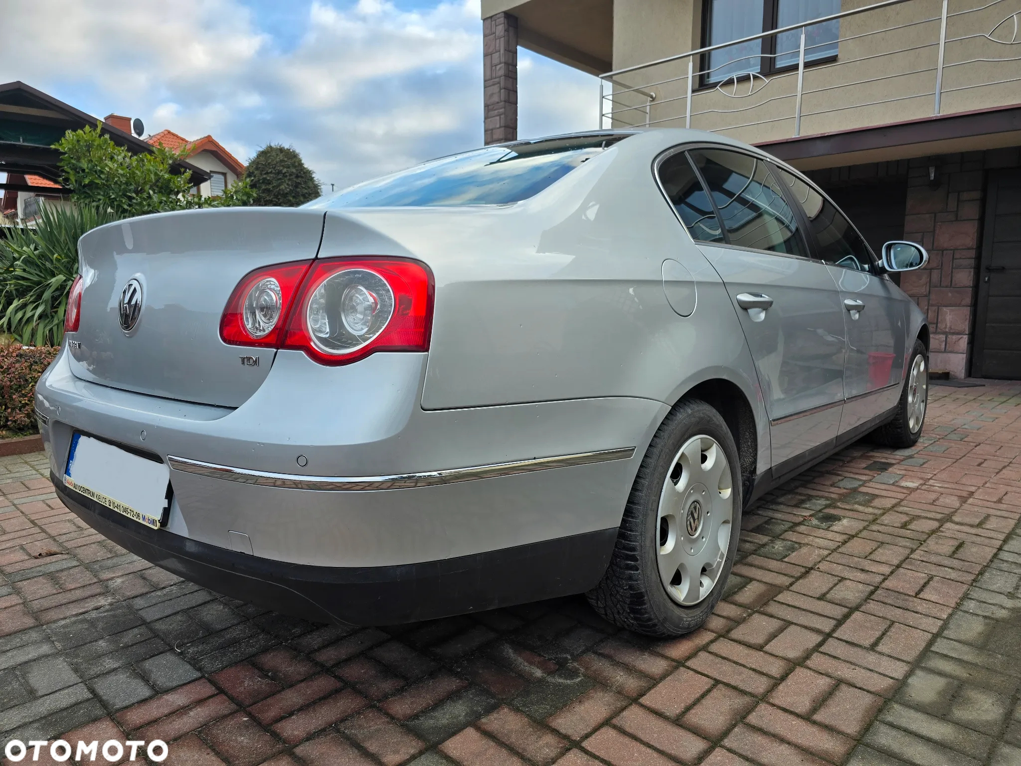 Volkswagen Passat 1.9 TDI Comfortline - 9