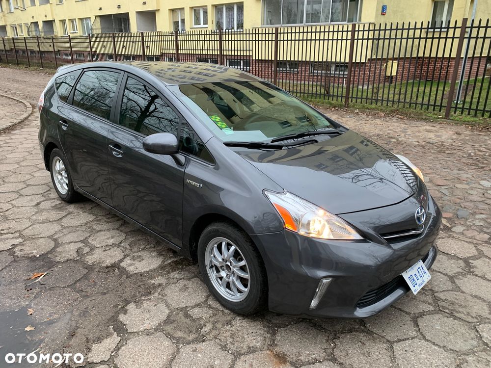 Toyota Prius+ - 27