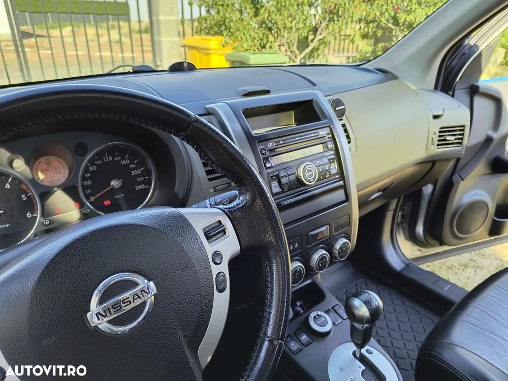 Nissan X-Trail 2.0 dCi DPF All Mode 4X4-i Elegance Aut - 18