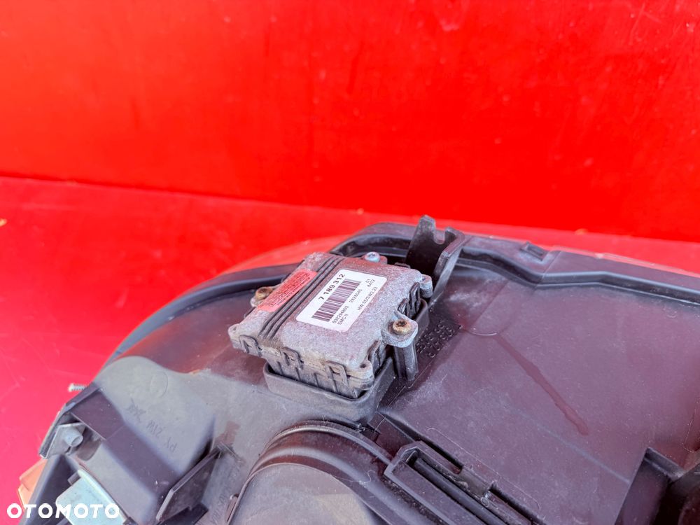 LAMPA PRAWA BMW E90 E91 DYNAMIC BI XENON EU BDB SKRĘTNA - 8
