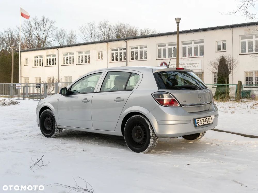 Opel Astra 1.4 Enjoy - 3
