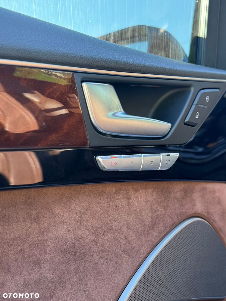 Audi A8 4.0 TFSI L Quattro - 14