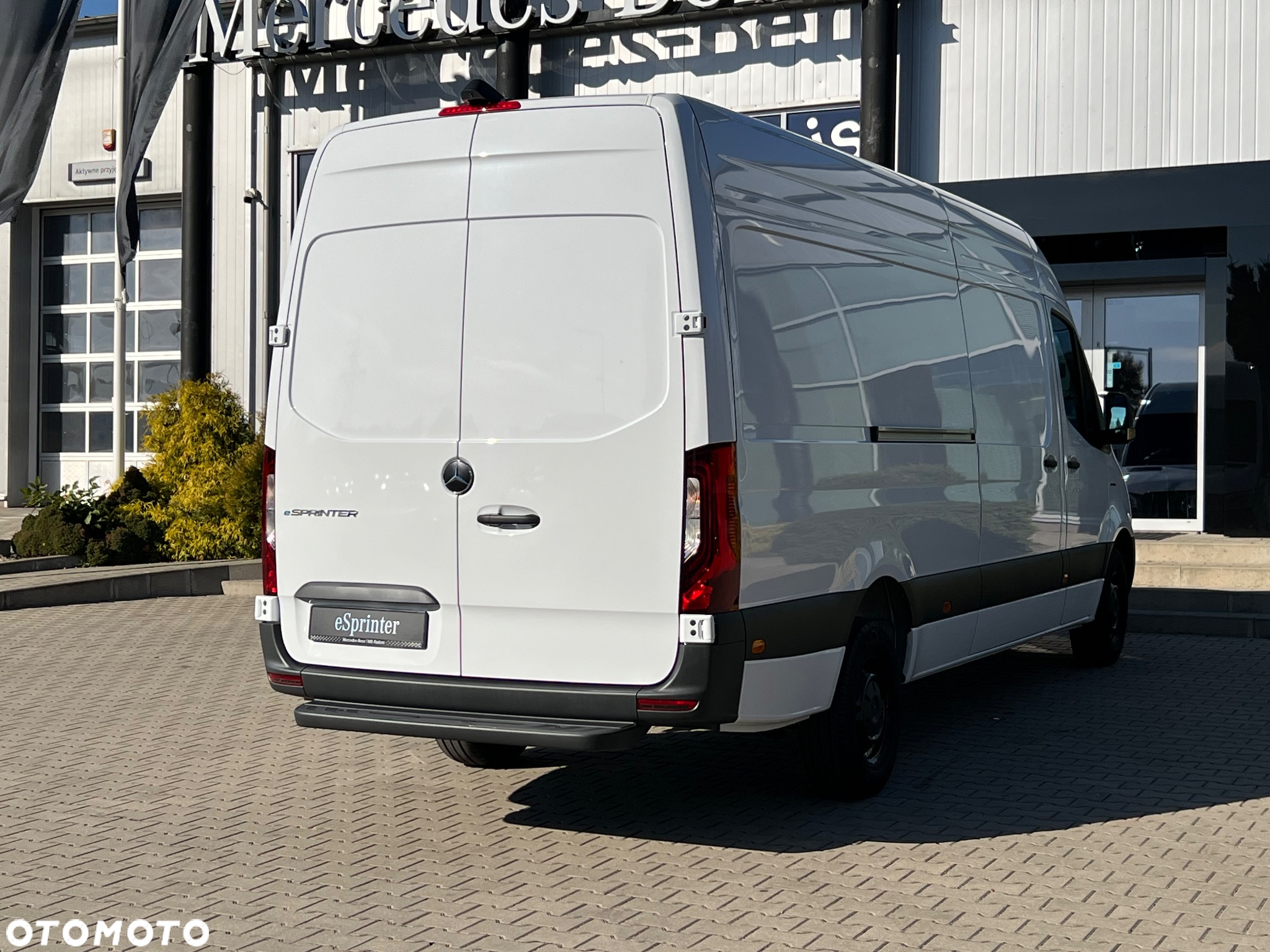 Mercedes-Benz eSprinter - 8