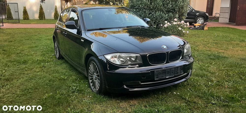 BMW Seria 1 2010 photo 2
