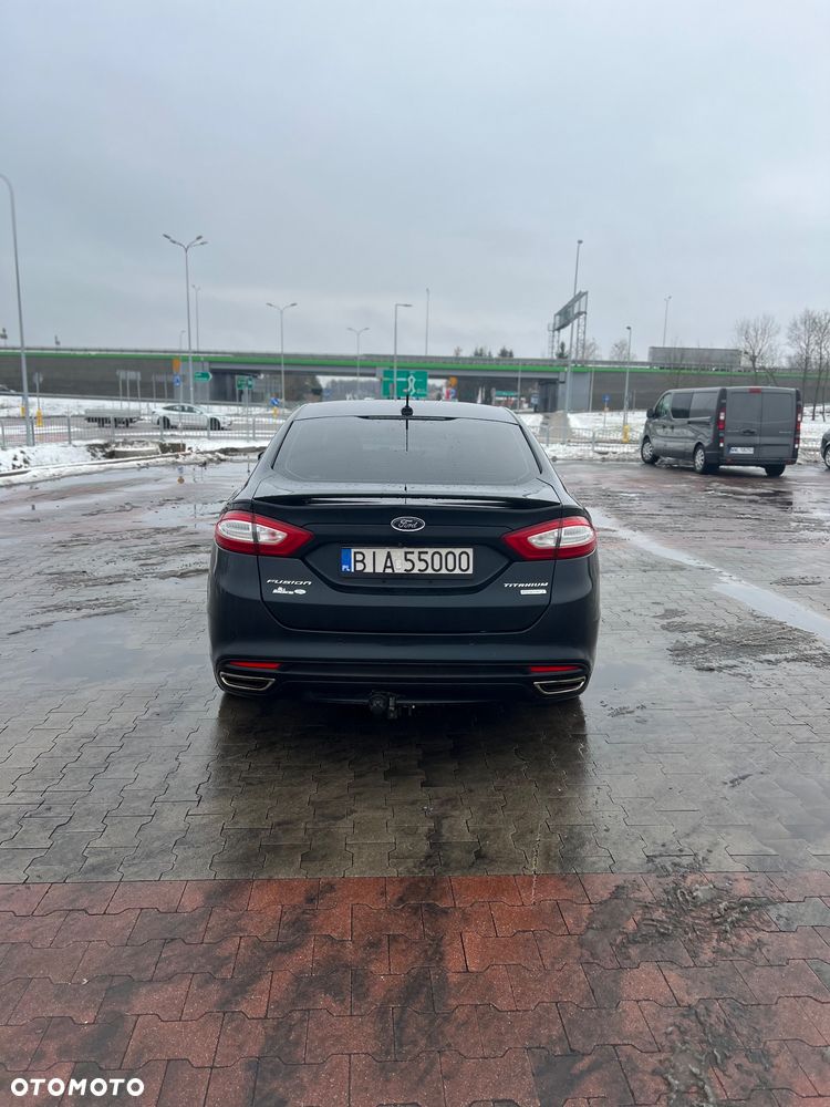 Ford Fusion 2.0 EcoBoost Titanium - 7