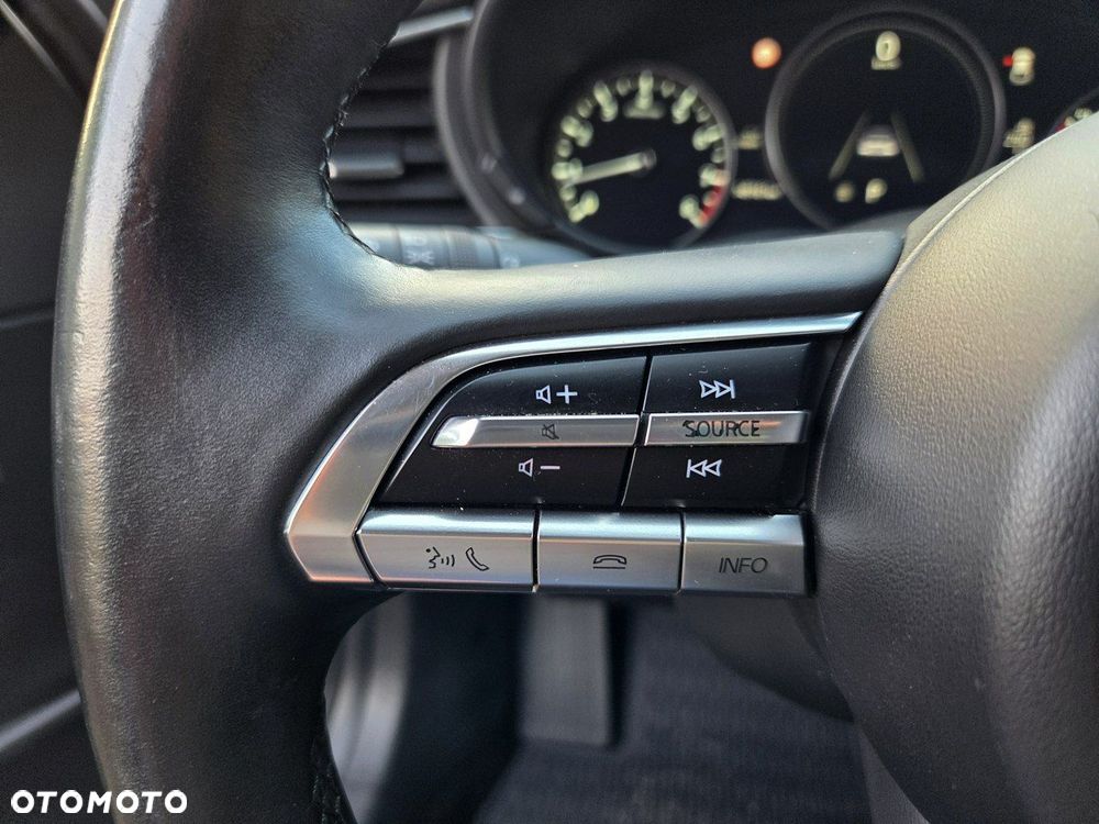 Mazda CX-30 SKYACTIV-X 2.0 M-Hybrid - 18