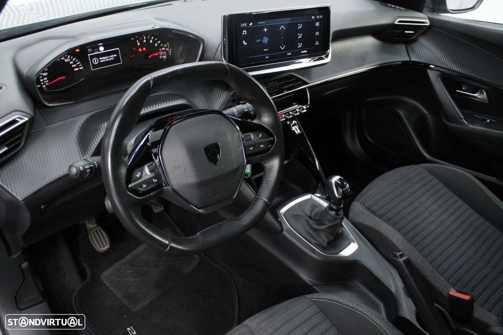 Peugeot 2008 1.2 PureTech Active - 32
