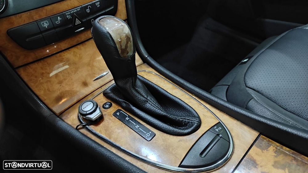 Mercedes-Benz E 220 CDi Avantgarde Aut. - 32