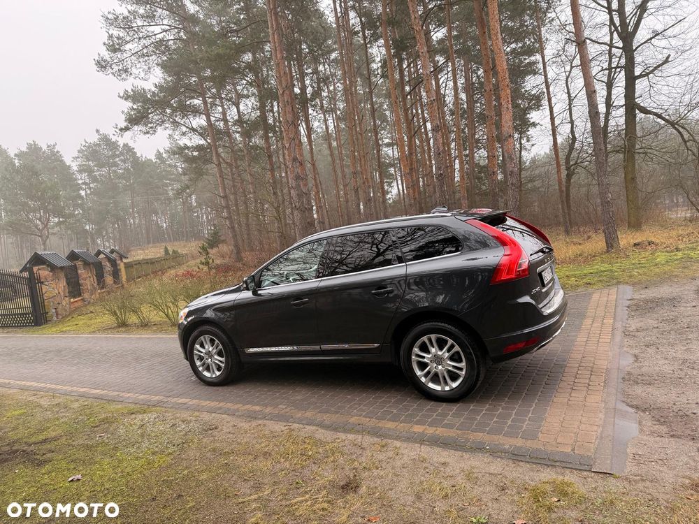 Volvo XC 60 T5 Summum - 5