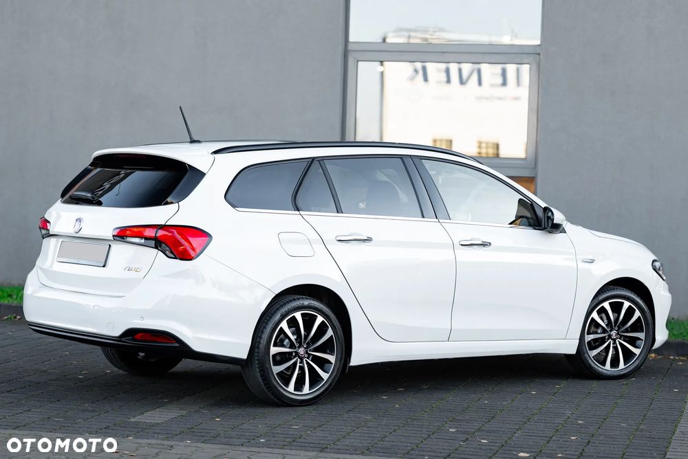 Fiat Tipo 1.4 T-Jet Lounge - 11