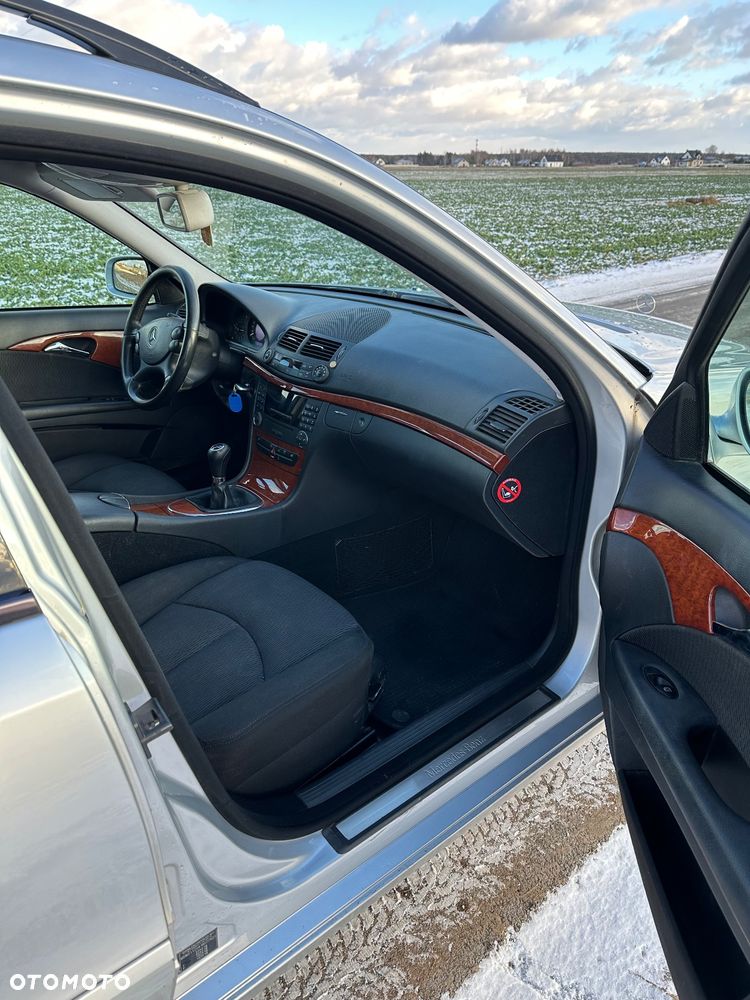 Mercedes-Benz Klasa E 220 CDI Classic DPF - 11