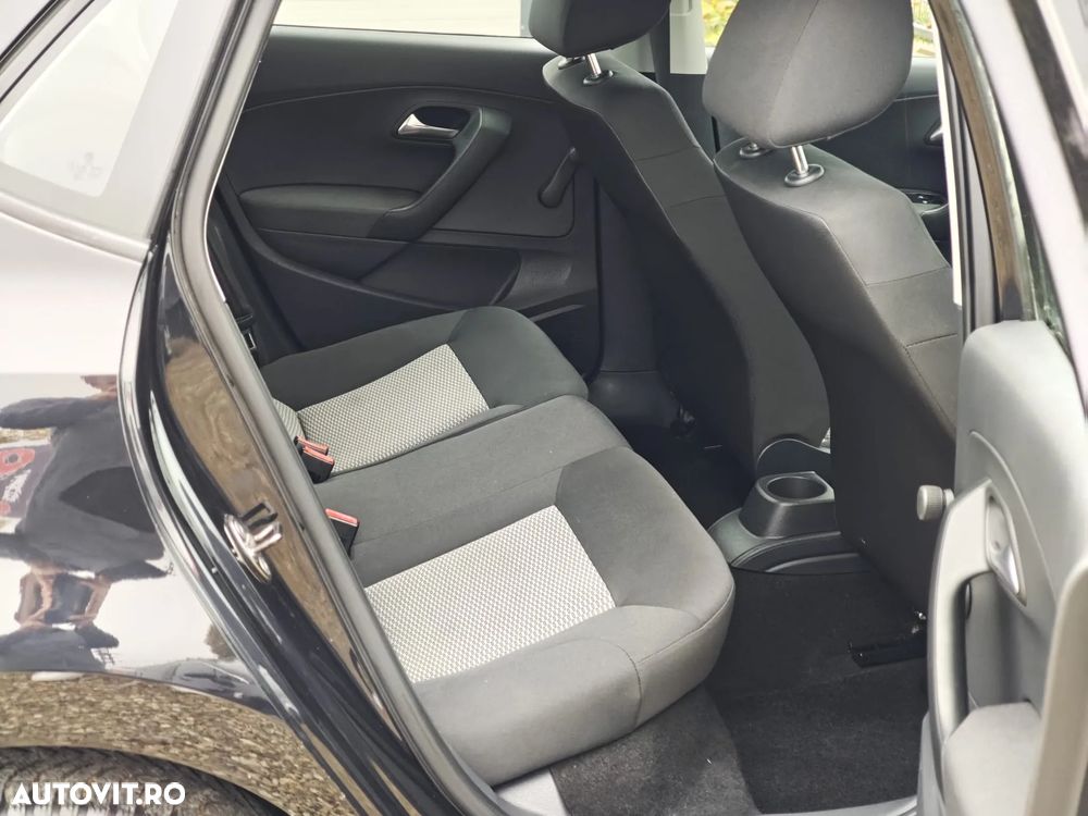 Volkswagen Polo 1.2 TDI Blue Motion - 6