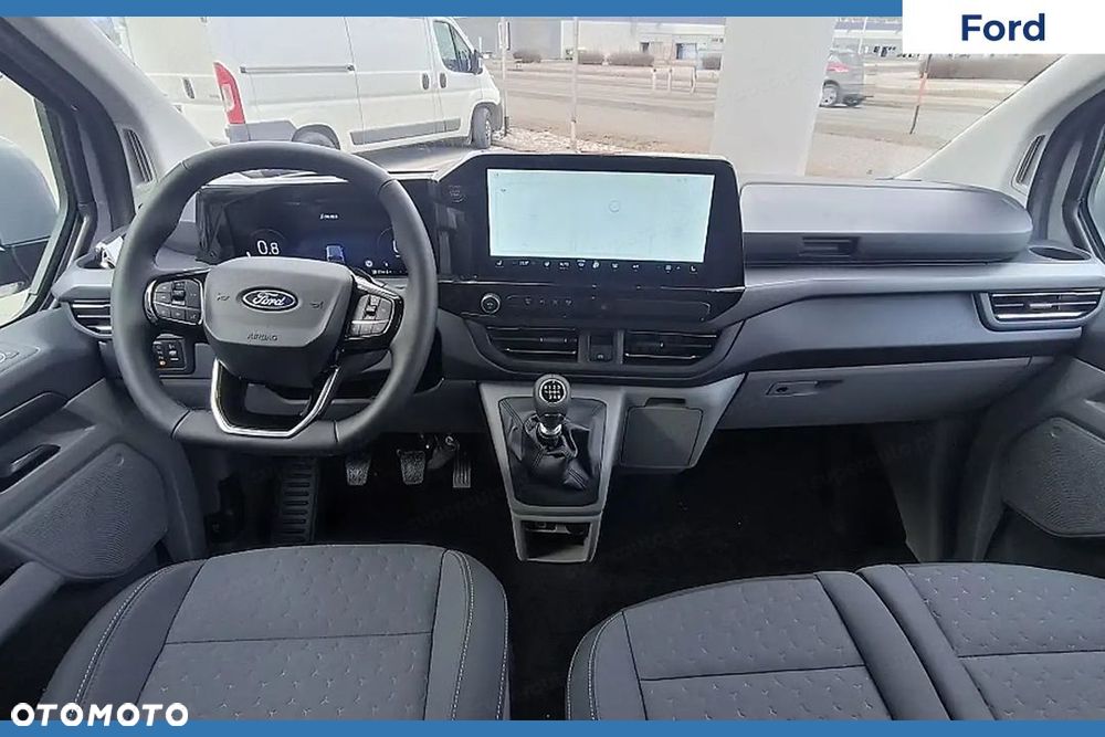 Ford Tourneo Custom - 7