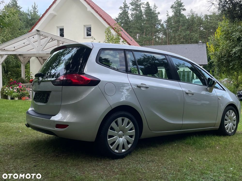 Opel Zafira - 3