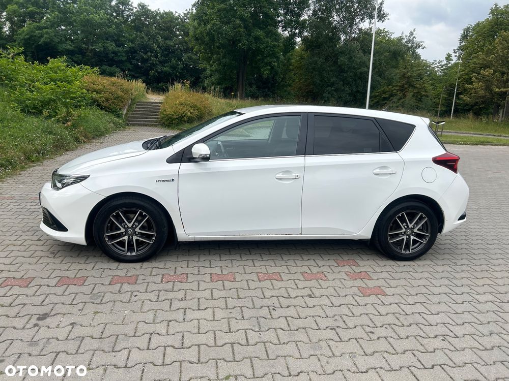 Toyota Auris - 12