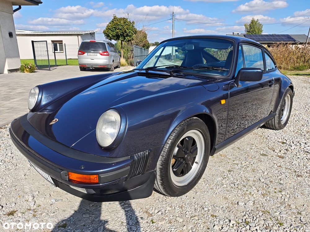 Porsche 911 - 1