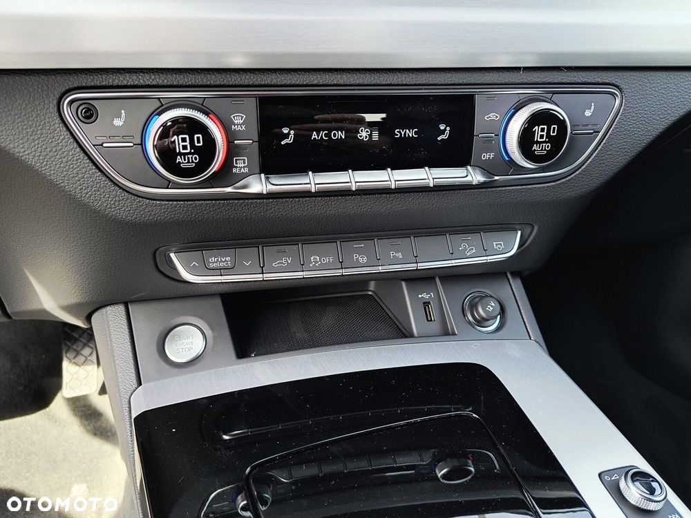 Audi Q5 Sportback 55 TFSI e Quattro S Line S tronic - 28