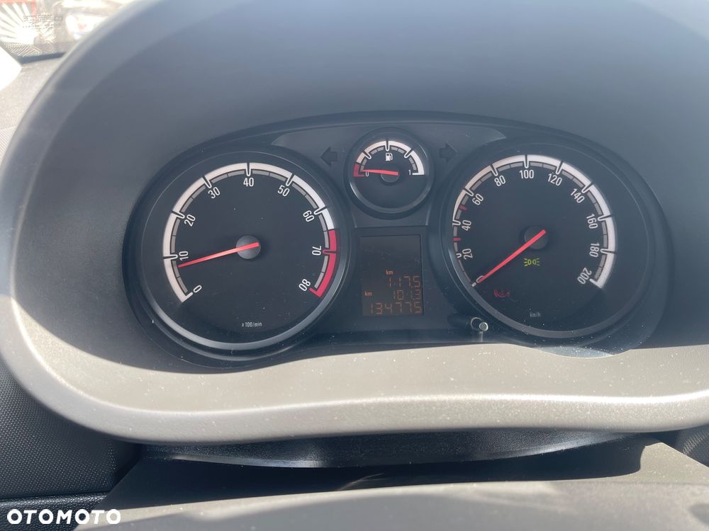 Opel Corsa 1.2 16V Enjoy - 13