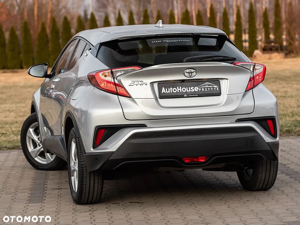Toyota C-HR - 7