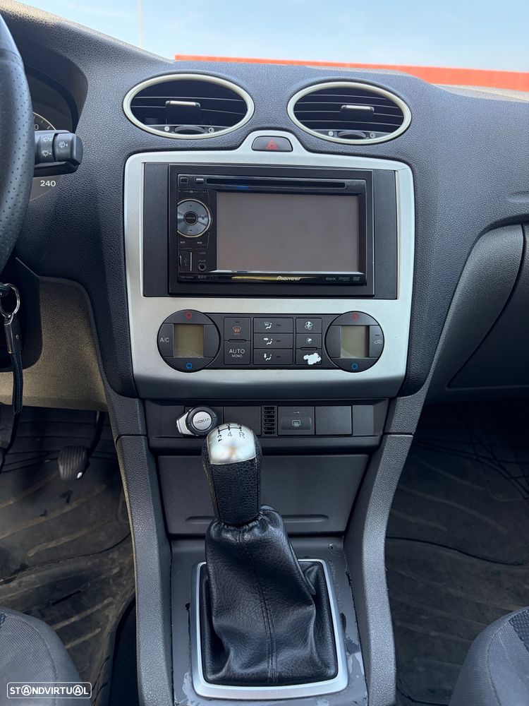 Ford Focus 1.6 TDCi Sport - 6