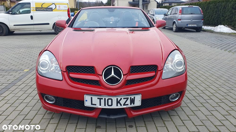 Mercedes-Benz SLK 200 BlueEFFICIENCY 7G-TRONIC Roadster pur - 31