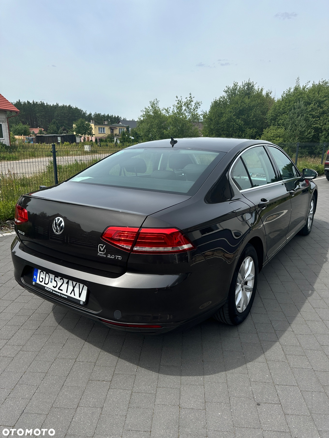 Volkswagen Passat 2.0 TDI BMT Comfortline DSG - 3