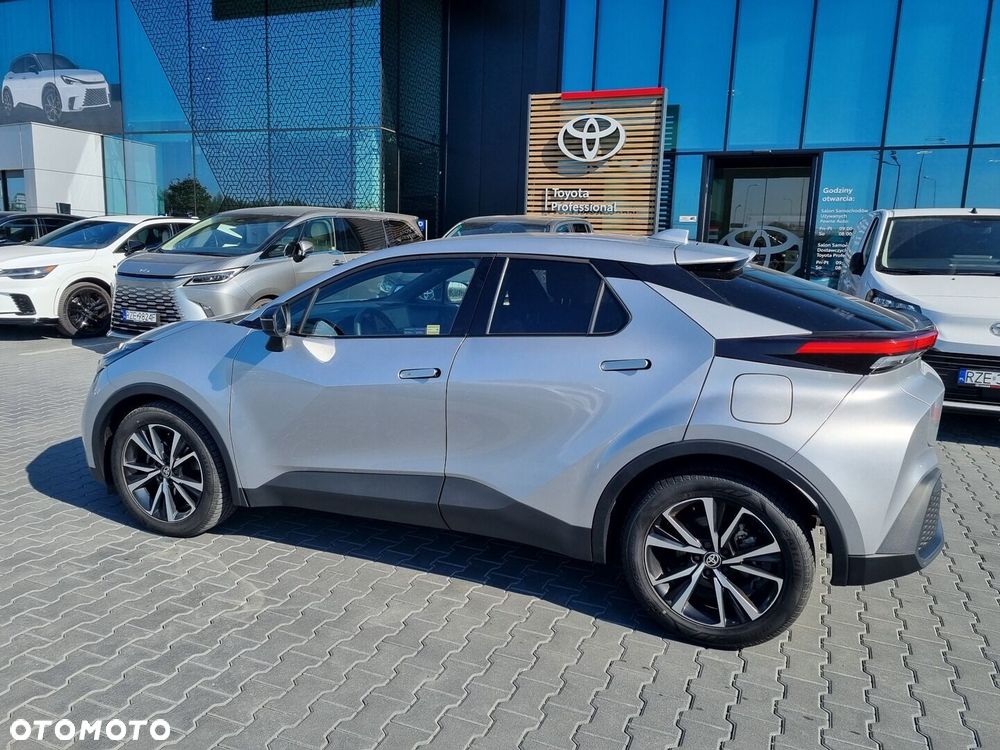 Toyota C-HR - 8