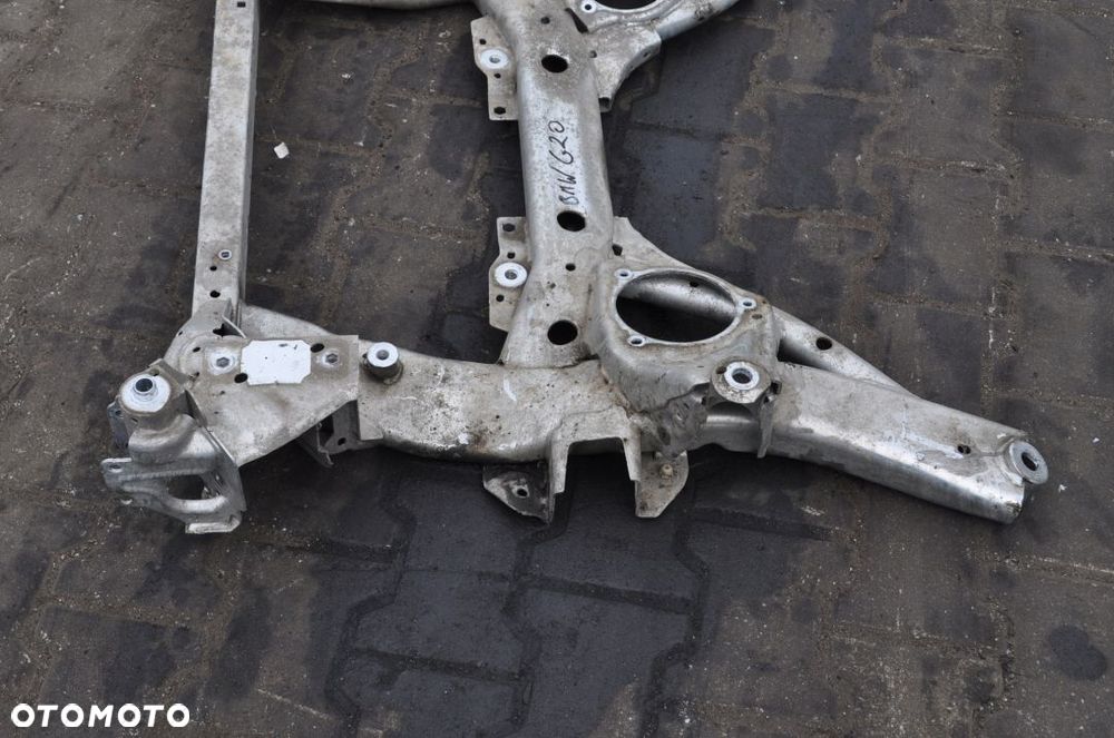 BMW G20 330e 2.0 SANKI ZAWIESZENIA PRZÓD 19R - 3