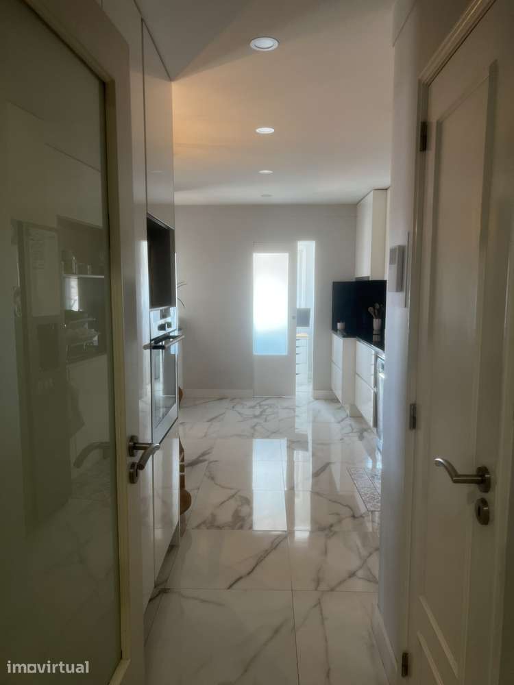 Apartamento T3 + Escritório - Matosinhos (Rua Álvaro Castelões) - Grande imagem: 3/39