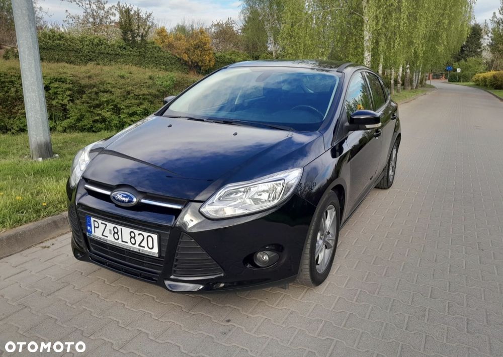 Ford Focus 1.6 TDCi DPF SYNC Edition - 9
