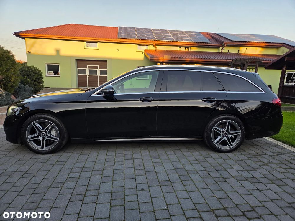 Mercedes-Benz Klasa E 220 d T 9G-TRONIC AMG Line - 5