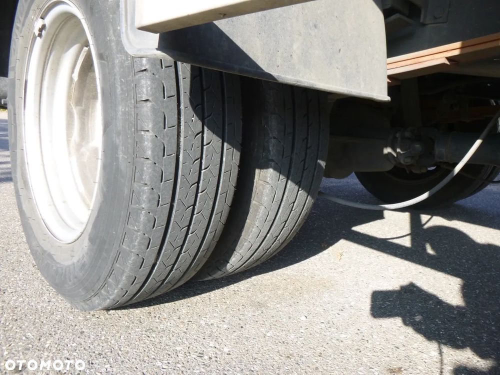 Iveco Daily 3.0 35C16 winda kontener - 13