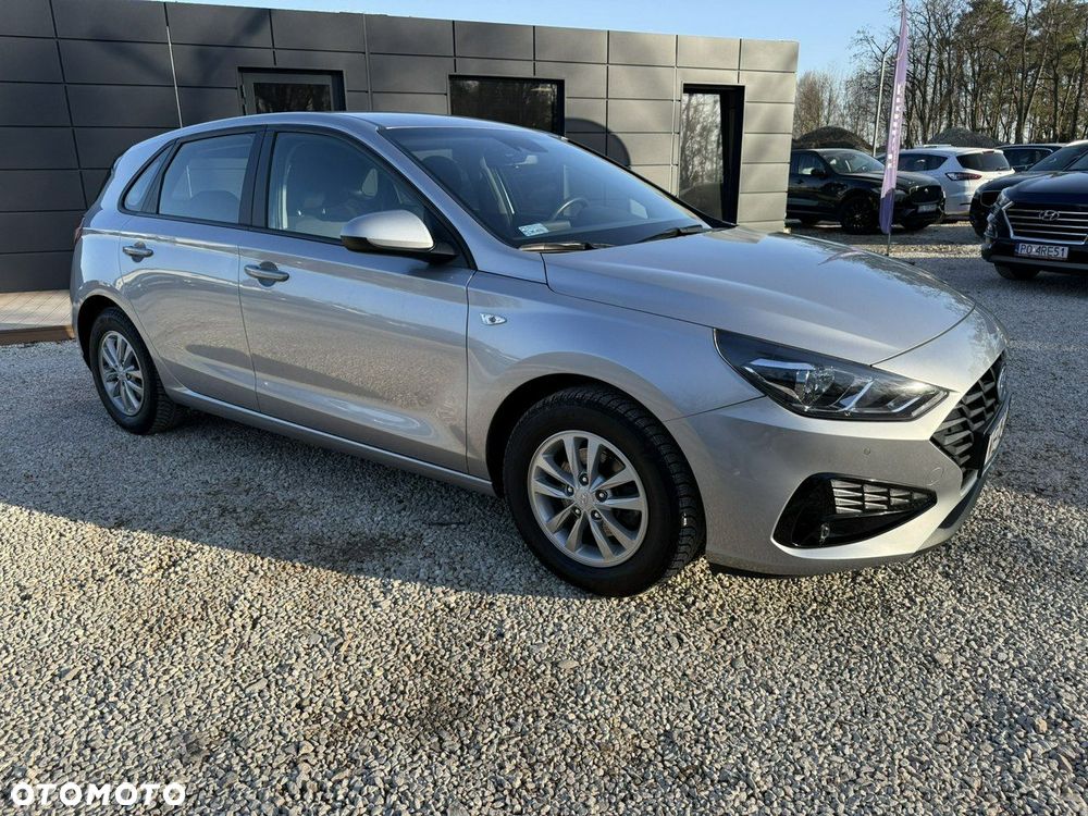 Hyundai i30 1.5 DPI Modern - 27