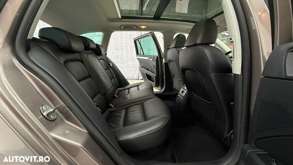 Skoda Superb 1.8 TSI DSG Ambition - 9