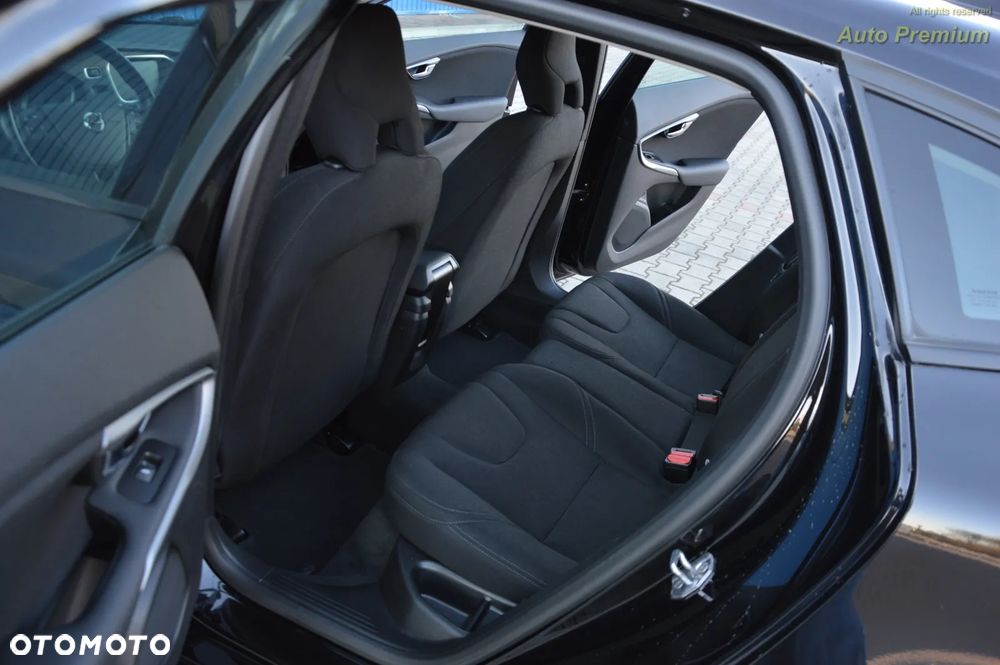 Volvo V40 D2 Drive-E Kinetic - 16