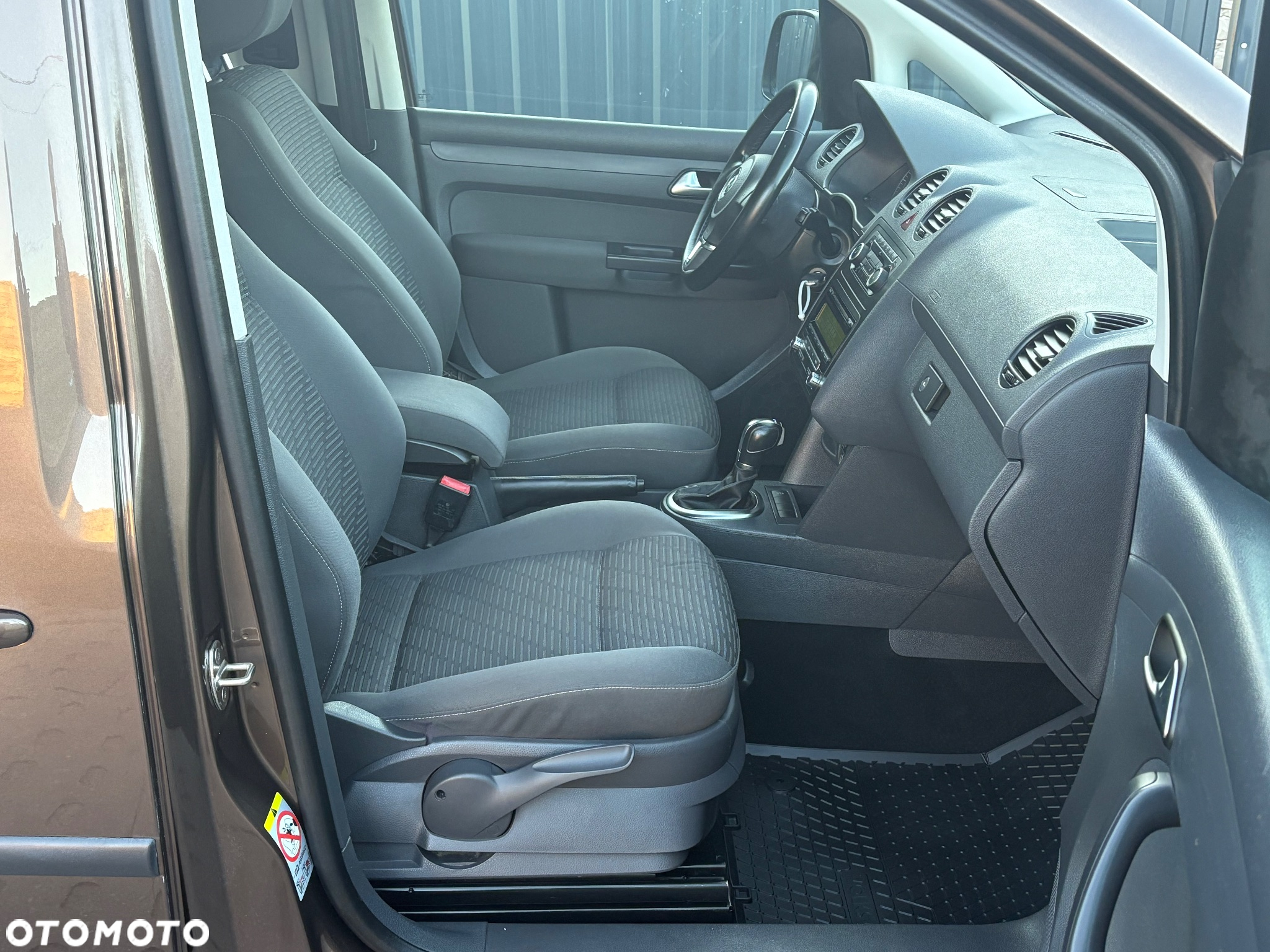 Volkswagen Caddy 1.6 TDI Comfortline DSG - 19