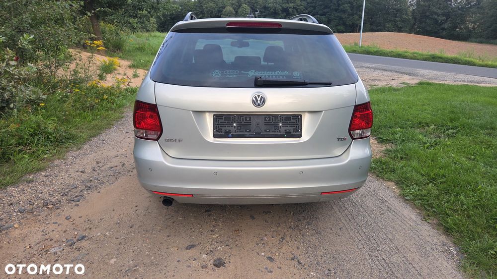 Volkswagen Golf - 17