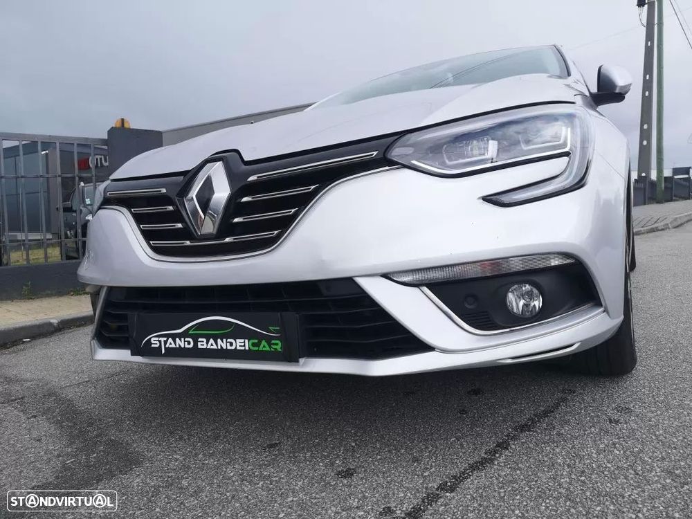 Renault Mégane - 6