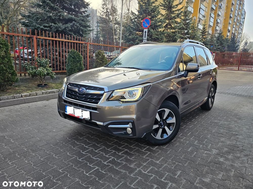 Subaru Forester 2.0 i Exclusive Lineartronic - 2