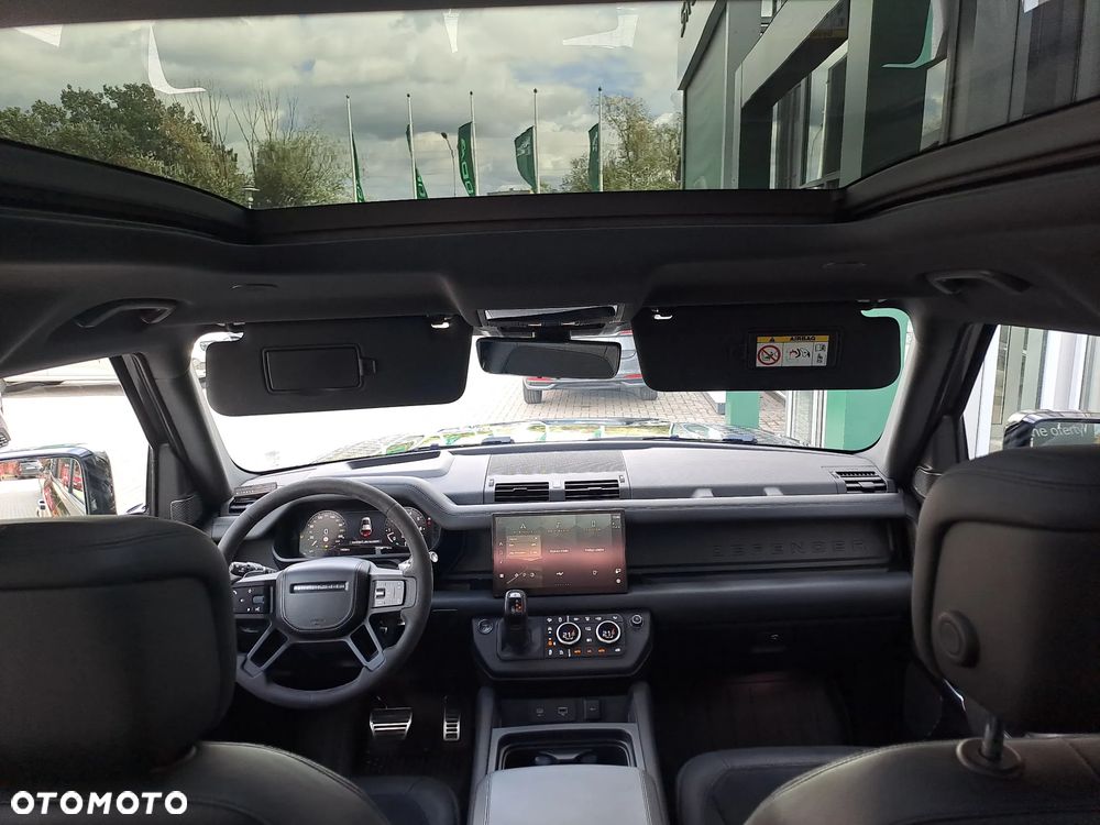 Land Rover Defender 5.0 P525 V8 - 14