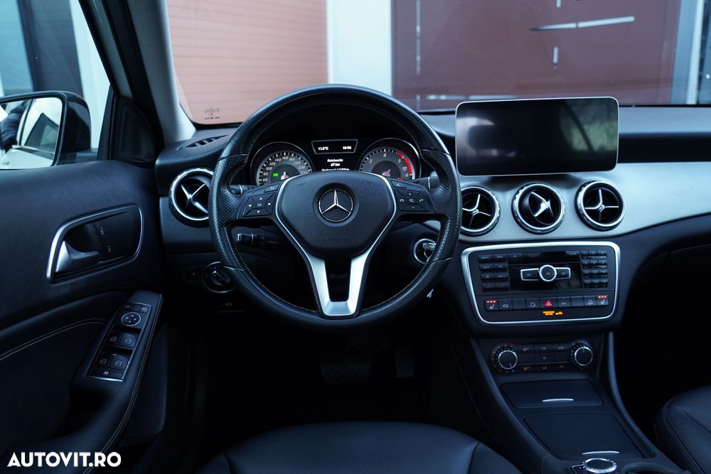 Mercedes-Benz GLA 200 (CDI) d 4Matic 7G-DCT AMG Line - 10