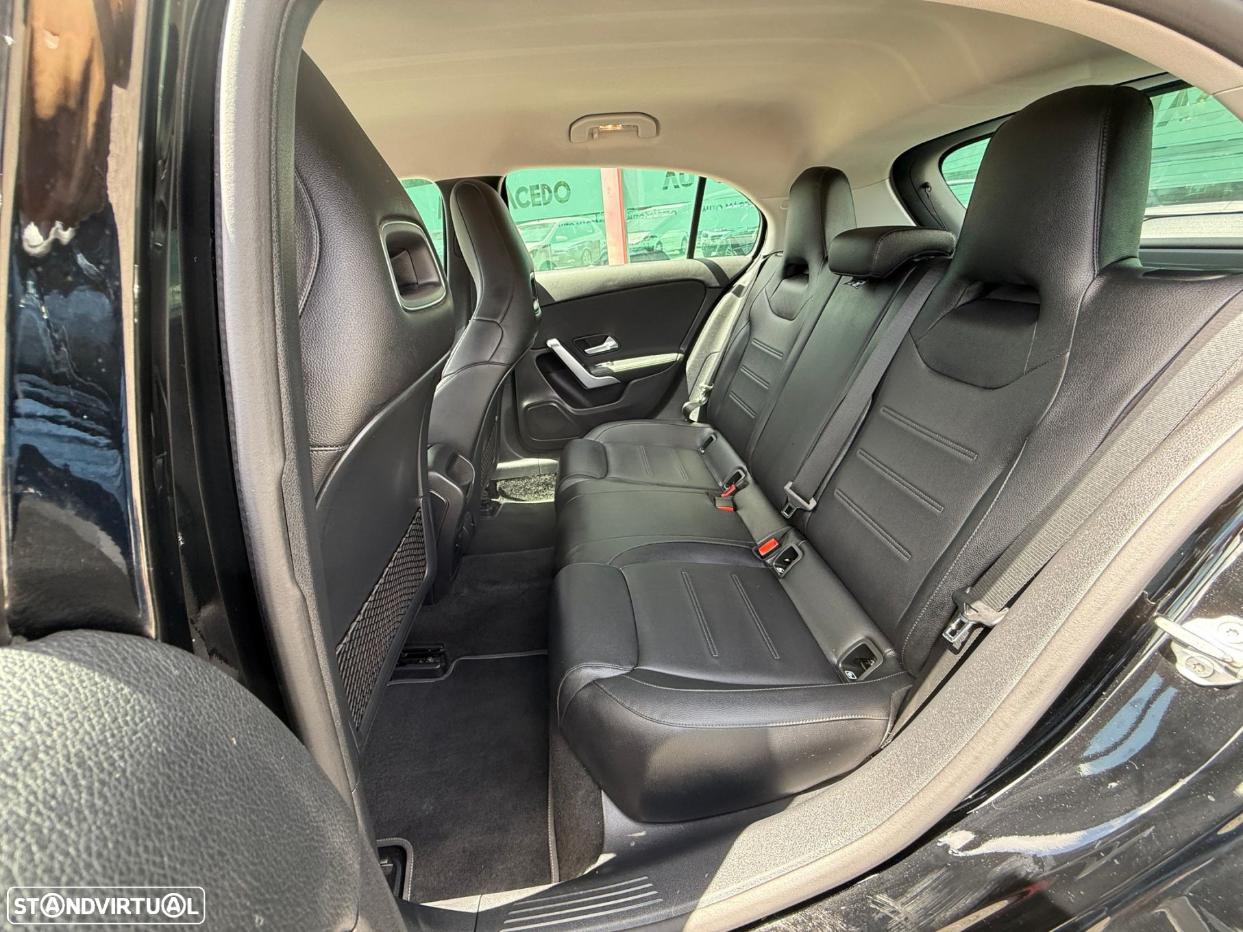 Mercedes-Benz A 250 e 8G-DCT - 10