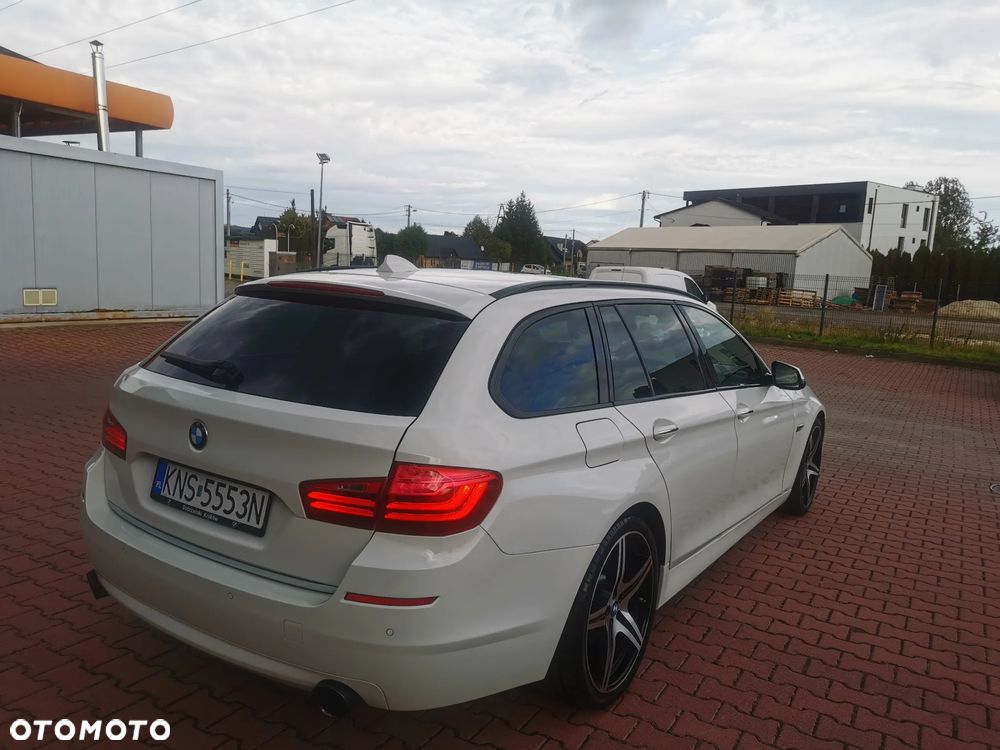 BMW Seria 5 2016 photo 3