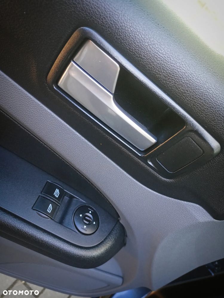 Ford Focus 1.6 Amber X - 7