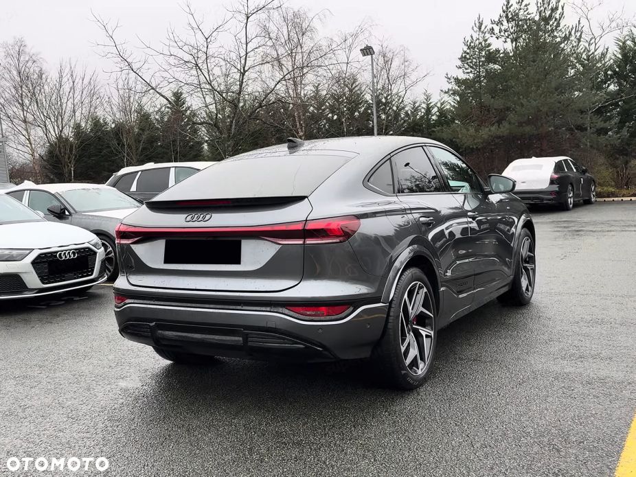 Audi Q6 e-tron - 3
