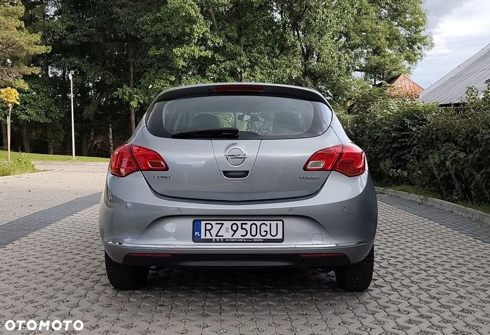 Opel Astra IV 1.4 T Active - 5