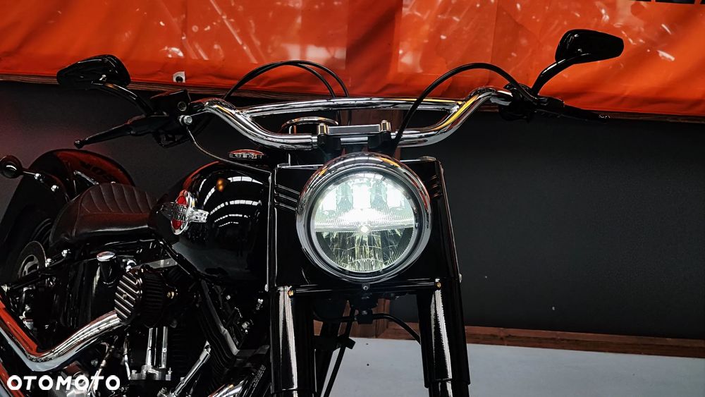 Harley-Davidson Softail Slim - 16