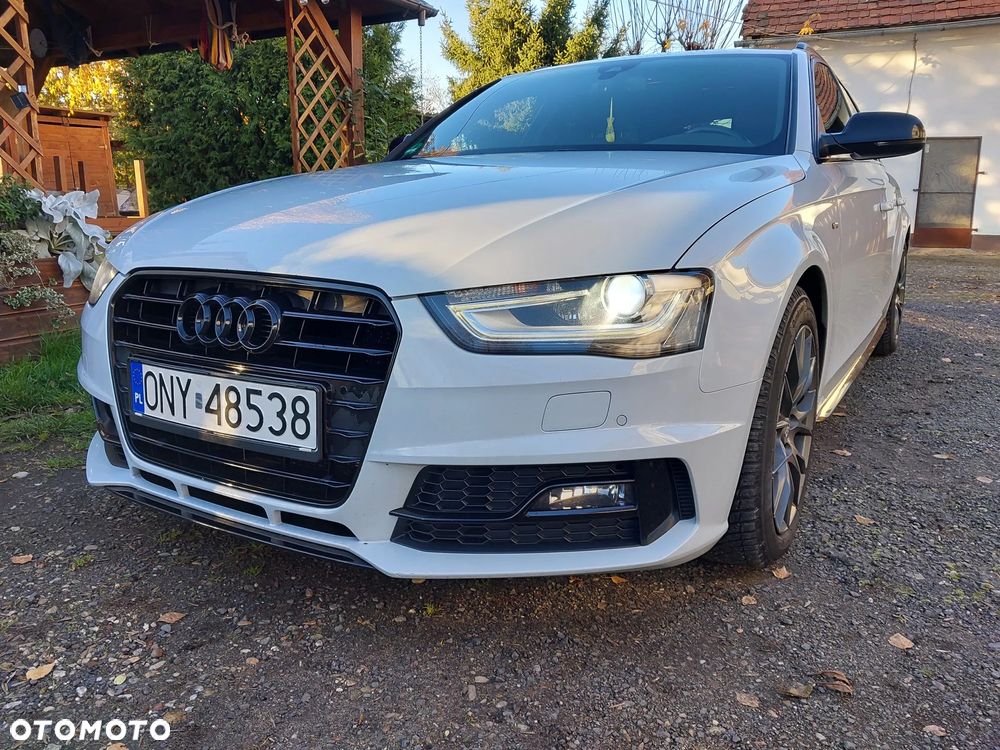 Audi A4 Avant - 32