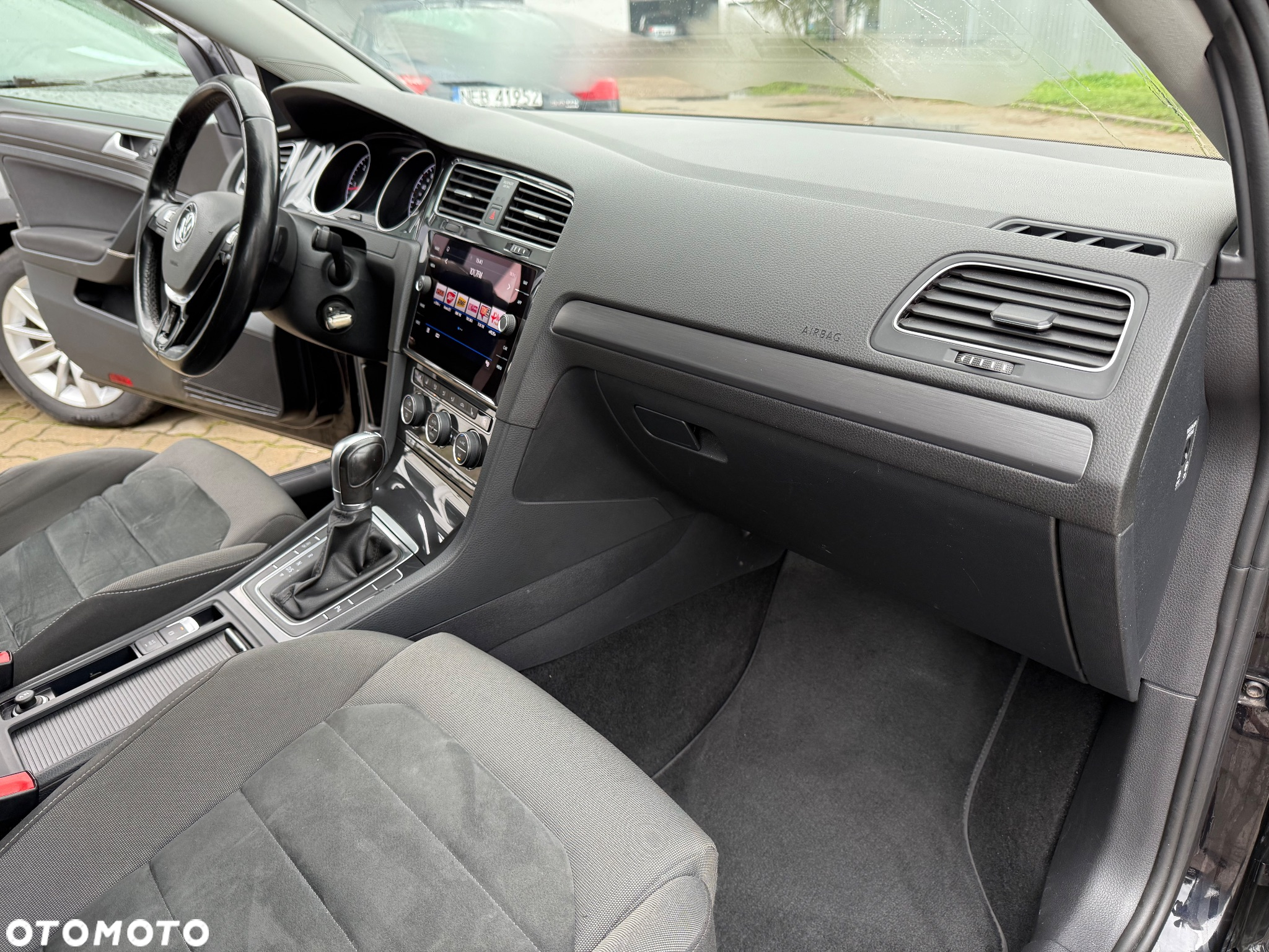 Volkswagen Golf Variant 1.6 TDI (BlueMotion Technology) DSG Comfortline - 18