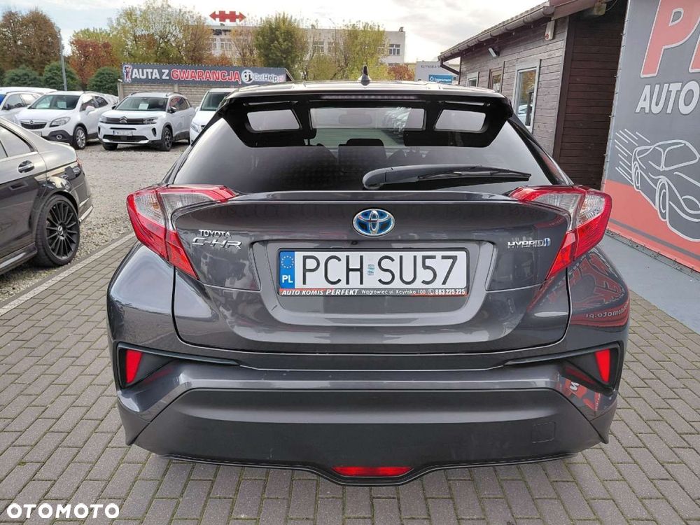 Toyota C-HR - 7